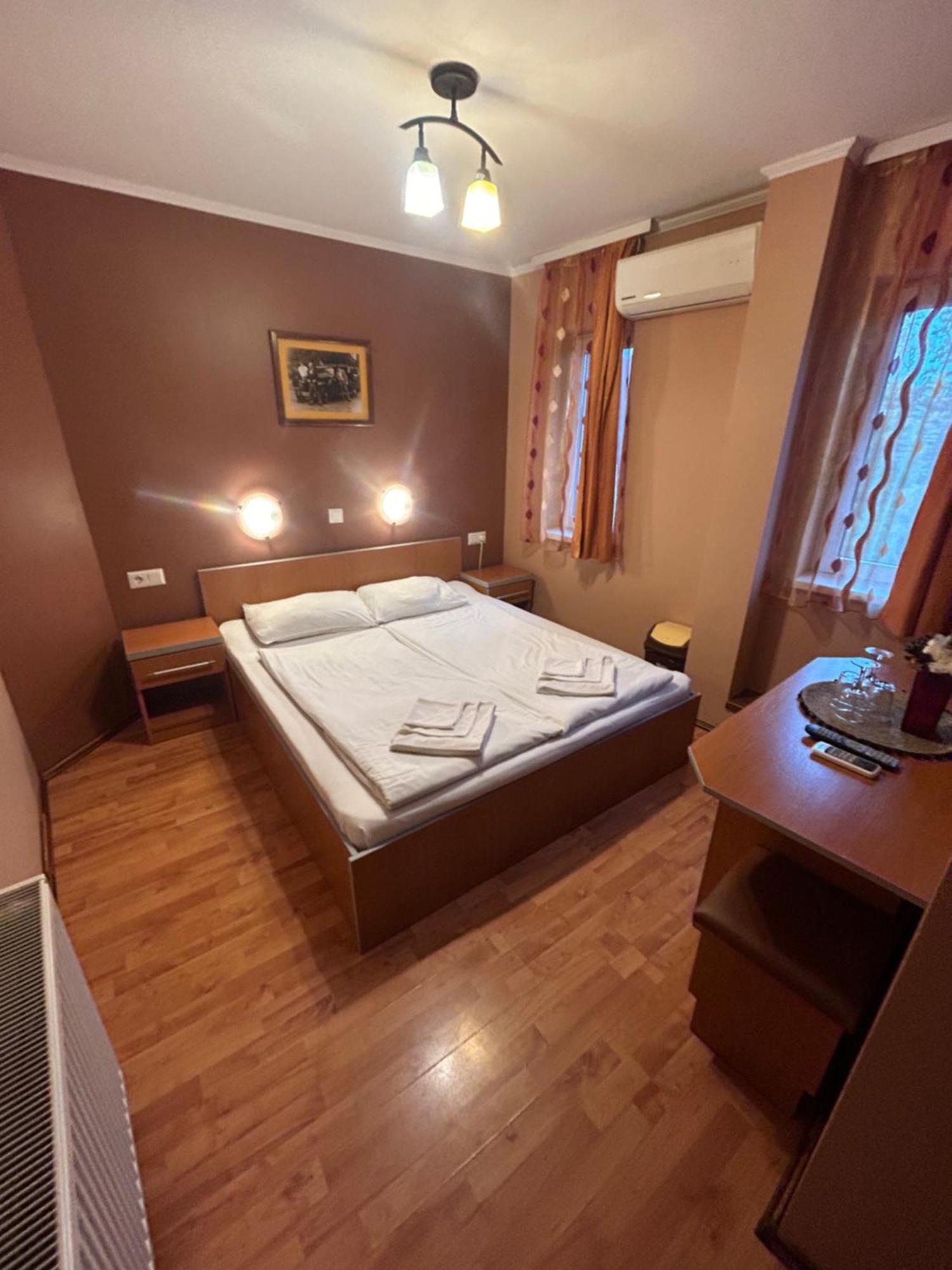Motel Al Capone Satu Mare Exterior foto