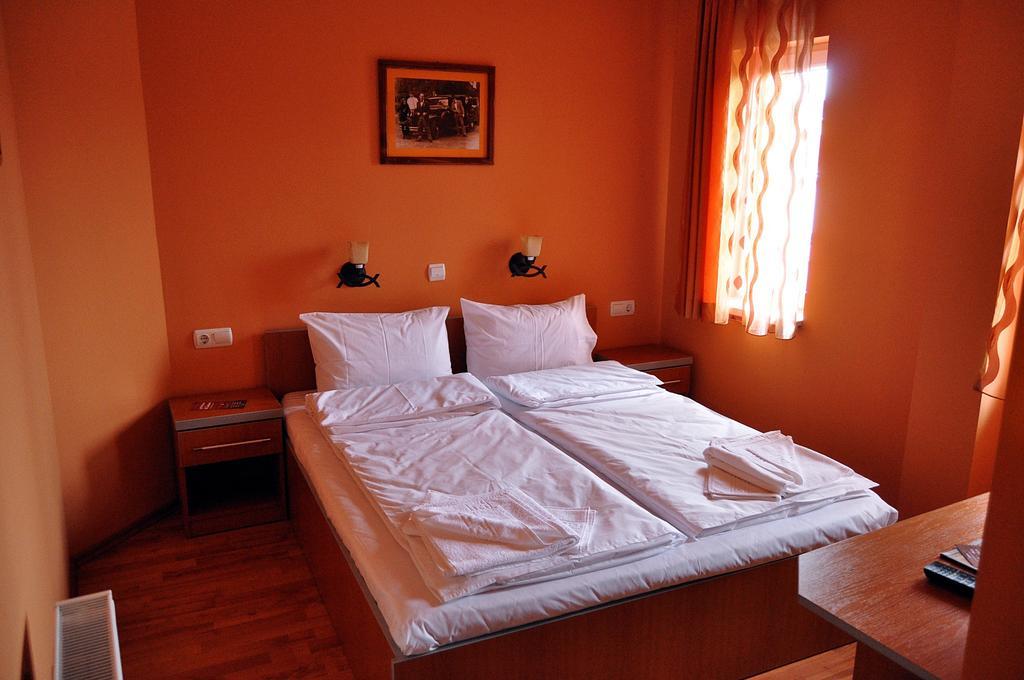 Motel Al Capone Satu Mare Exterior foto